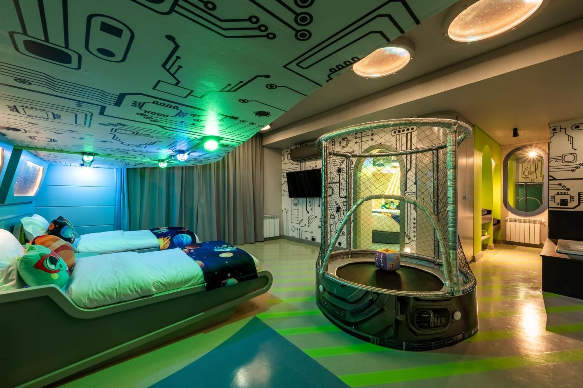 Mundo Criamigos Hotel Грамаду Экстерьер фото